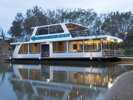 Echuca Luxury Houseboats