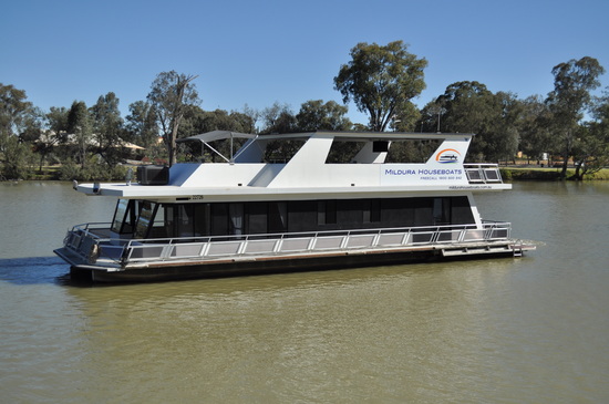 Classic Mildura Houseboats