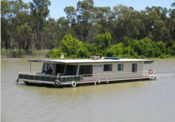 #{@houseboat.name}