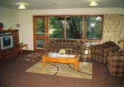 Waratah Cottage