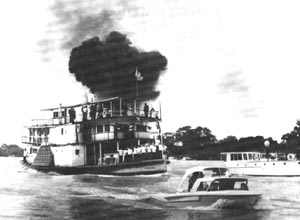 Marion's intended last voyage to the Mannum Dock in 1963.