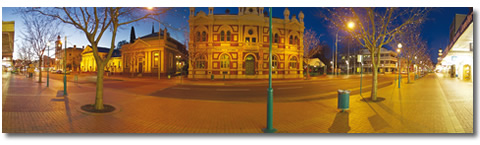 Albury at night